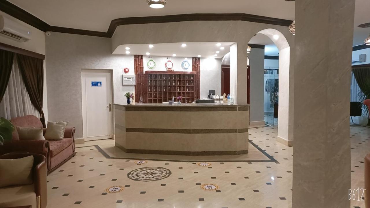 Dolphin Continental Hotel El Qoseir Екстер'єр фото